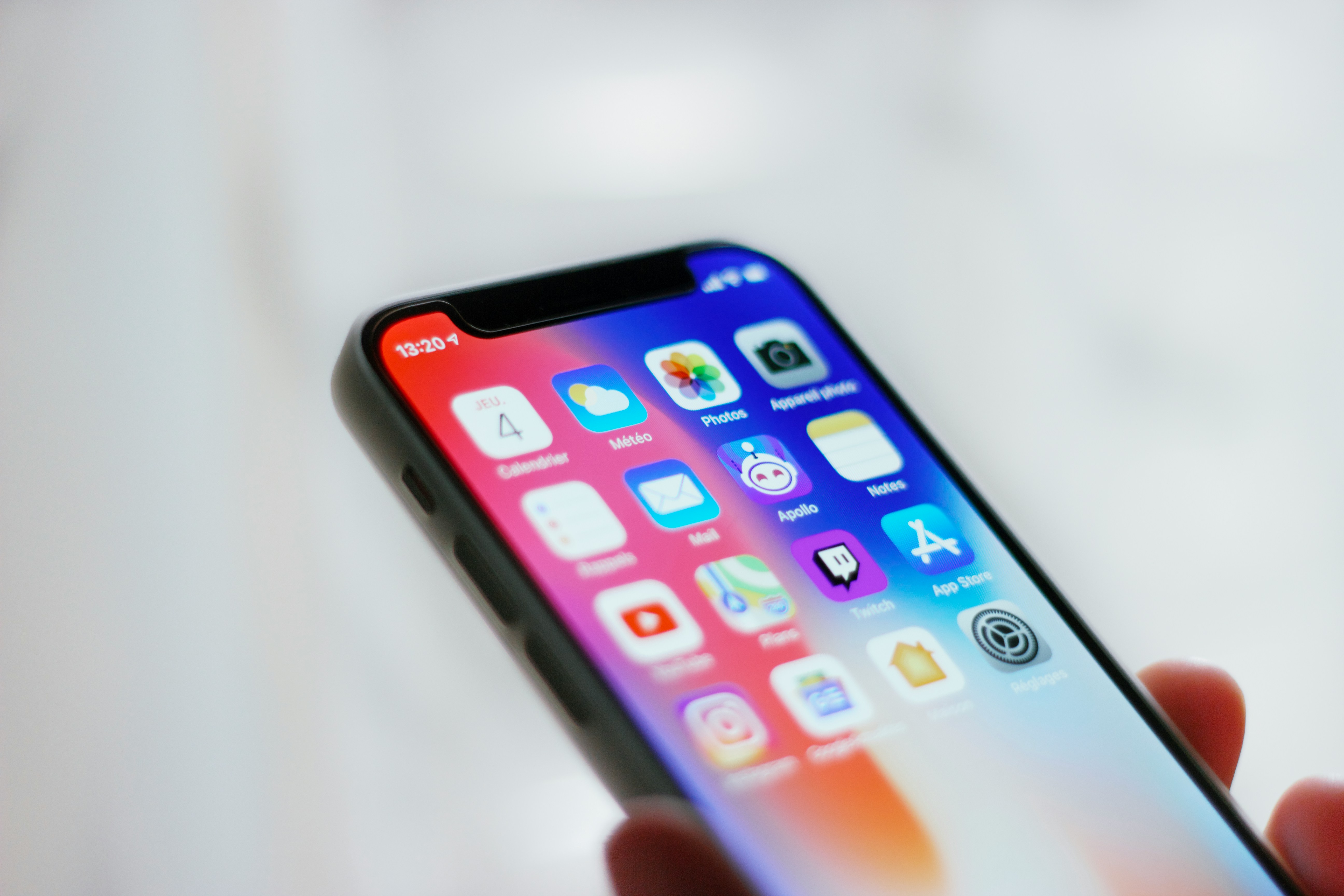 The Smartphone That Keeps My Homestead and Working Mom Life Together